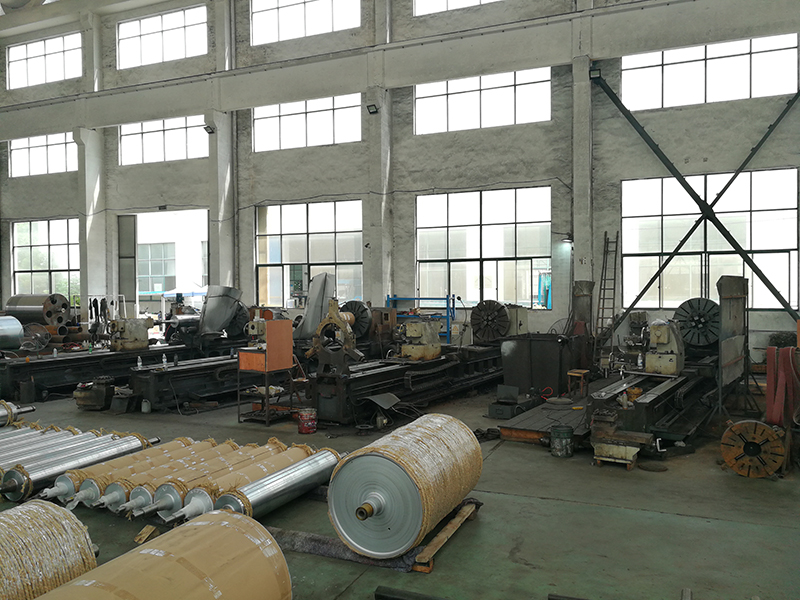 機(jī)床CW61125×5米副本.jpg